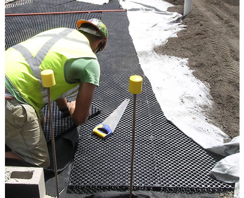 Thi công vỉ nhựa thoát nước